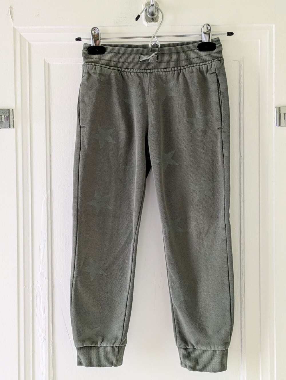 4/$25 H&M Olive Green Star Joggers